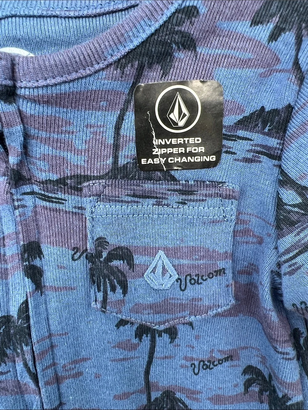 Volcom Baby Boy Palm Print Outfit with Matching Hat, 3/6M